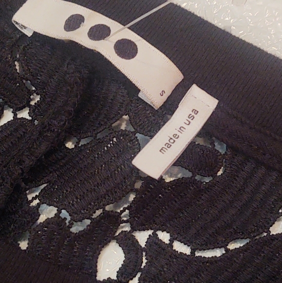 Three Dots Black See through Lace Short Sleeve Top S - Picture 3 of 5